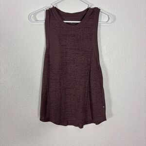 Lululemon Textured Print Maroon Tank Top Women's